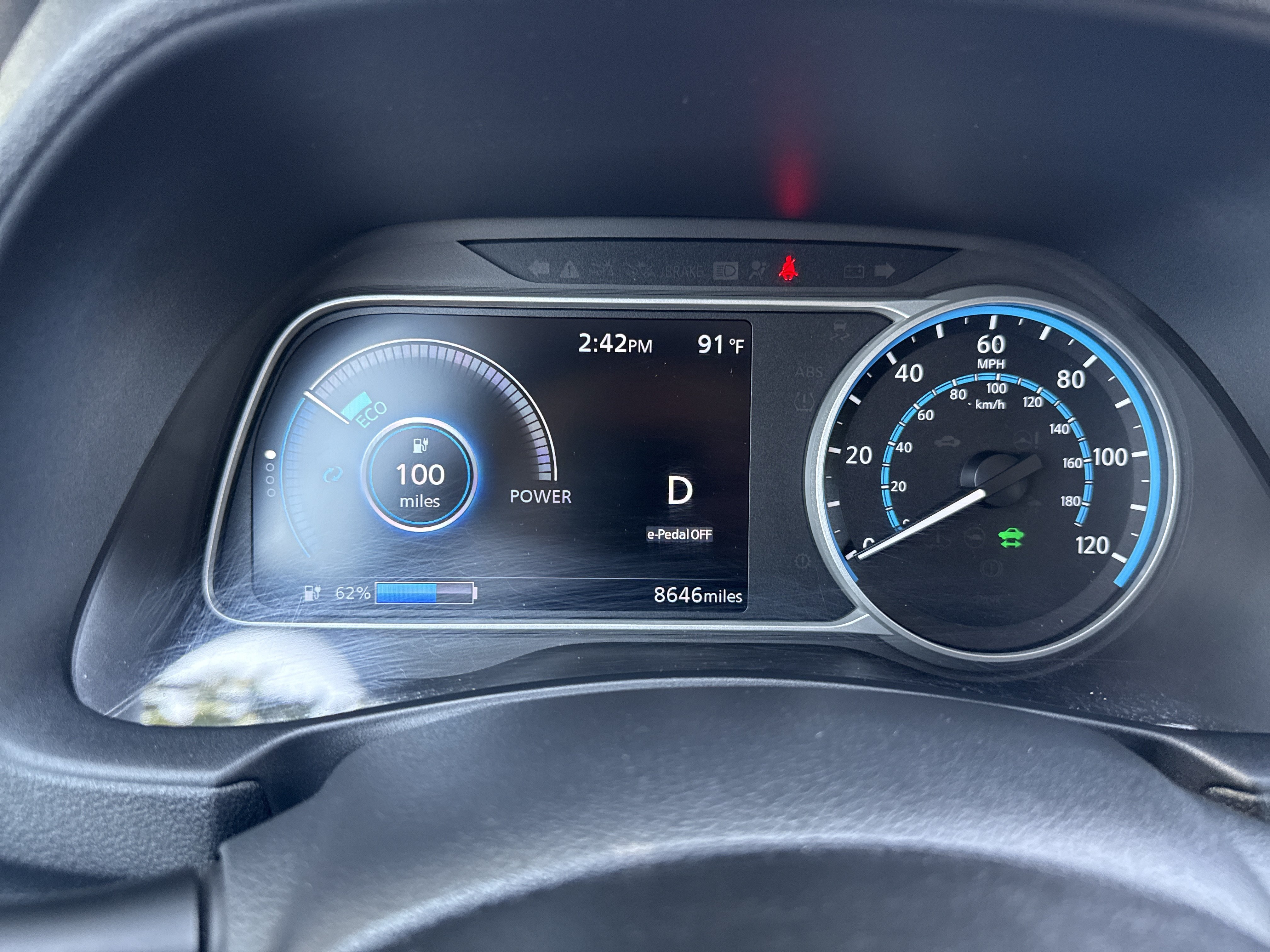 Certified 2023 Nissan Leaf S FWD image 3