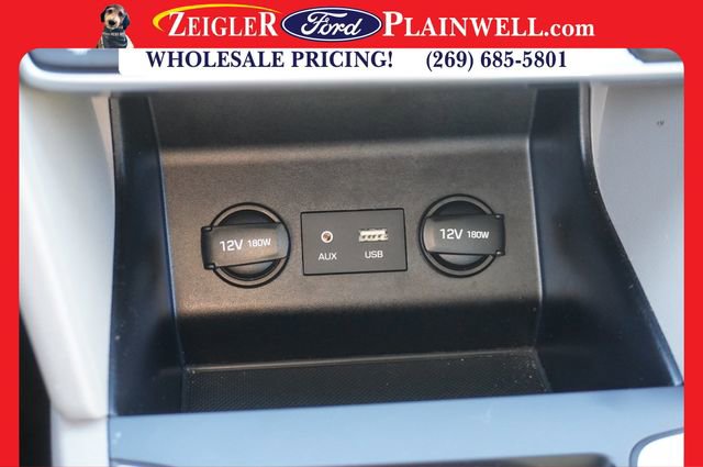 Used 2019 Hyundai Elantra SE image 21