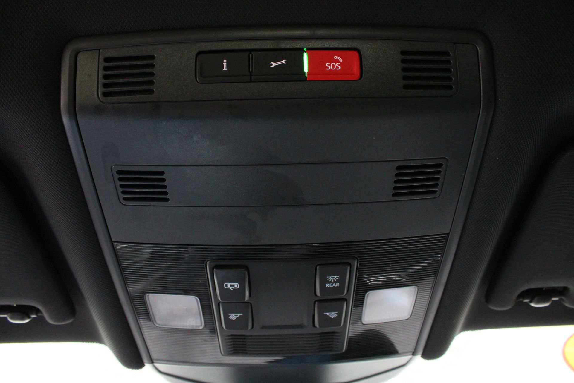 Used 2025 Volkswagen Jetta S FWD image 44