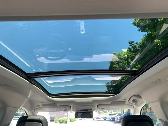 New 2026 Lincoln Nautilus Reserve AWD/4WD image 12