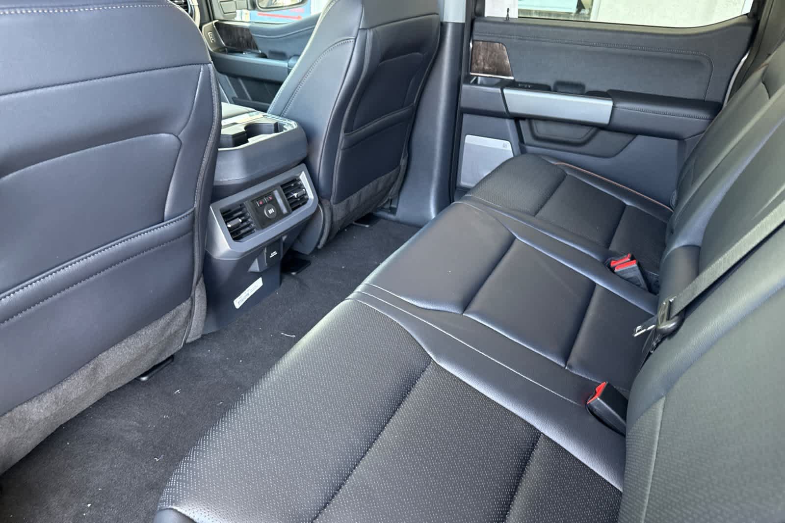 New 2026 Ford F250 Lariat w/ Lariat Premium Package AWD/4WD image 10