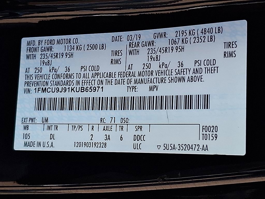 Used 2019 Ford Escape Titanium image 26