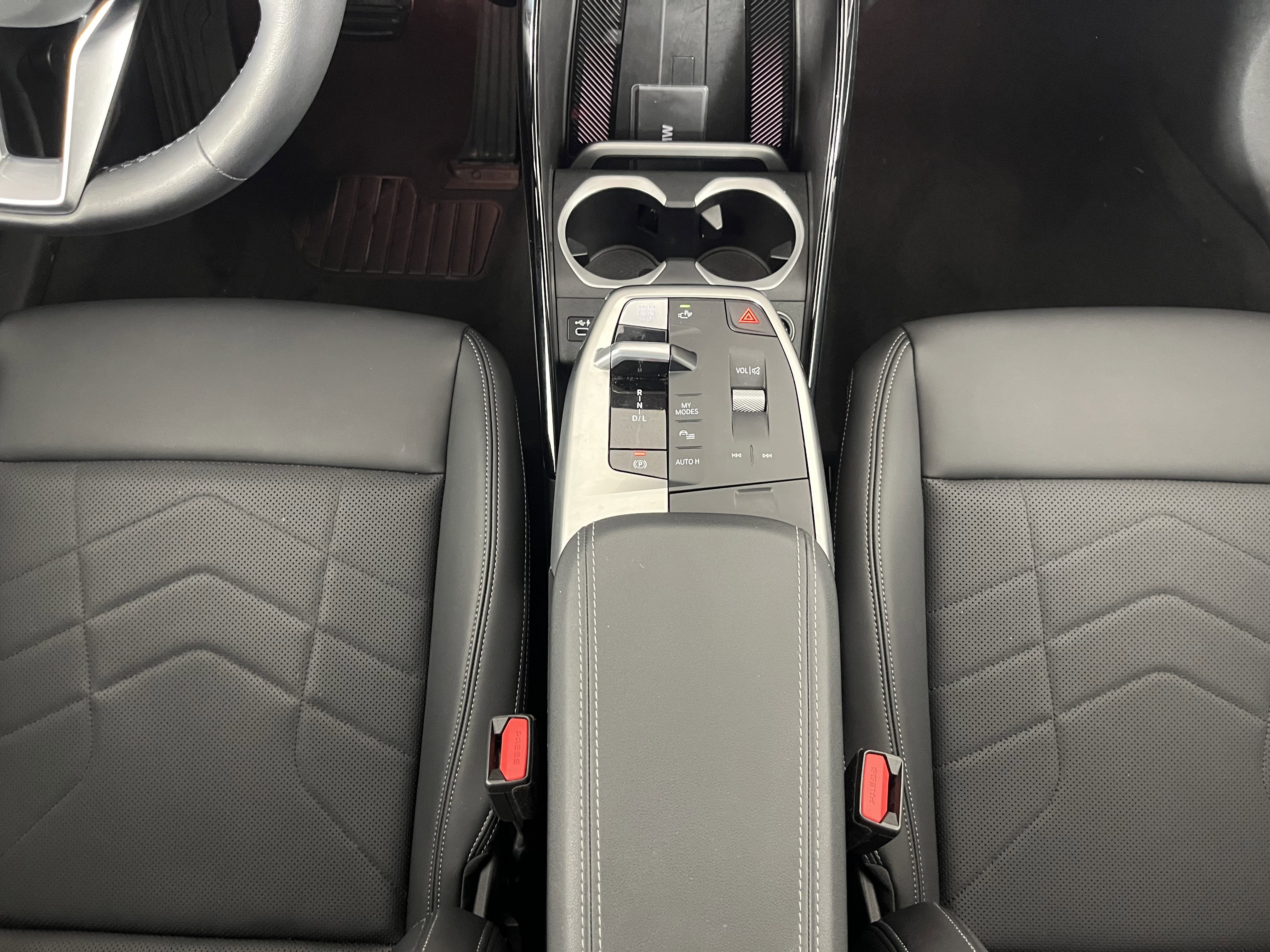 Certified 2023 BMW X1 xDrive28i w/ Convenience Package image 16