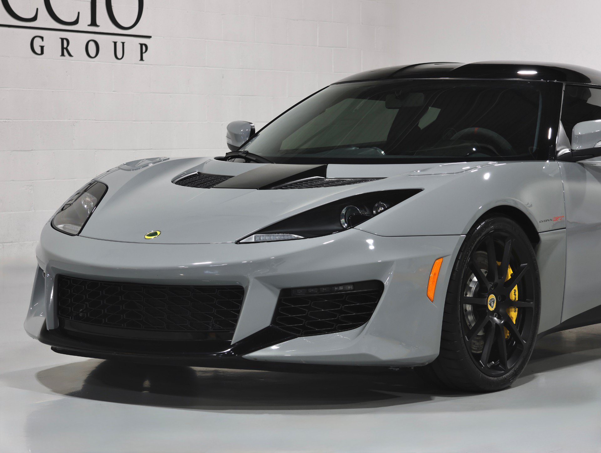 Used 2020 Lotus Evora RWD image 29