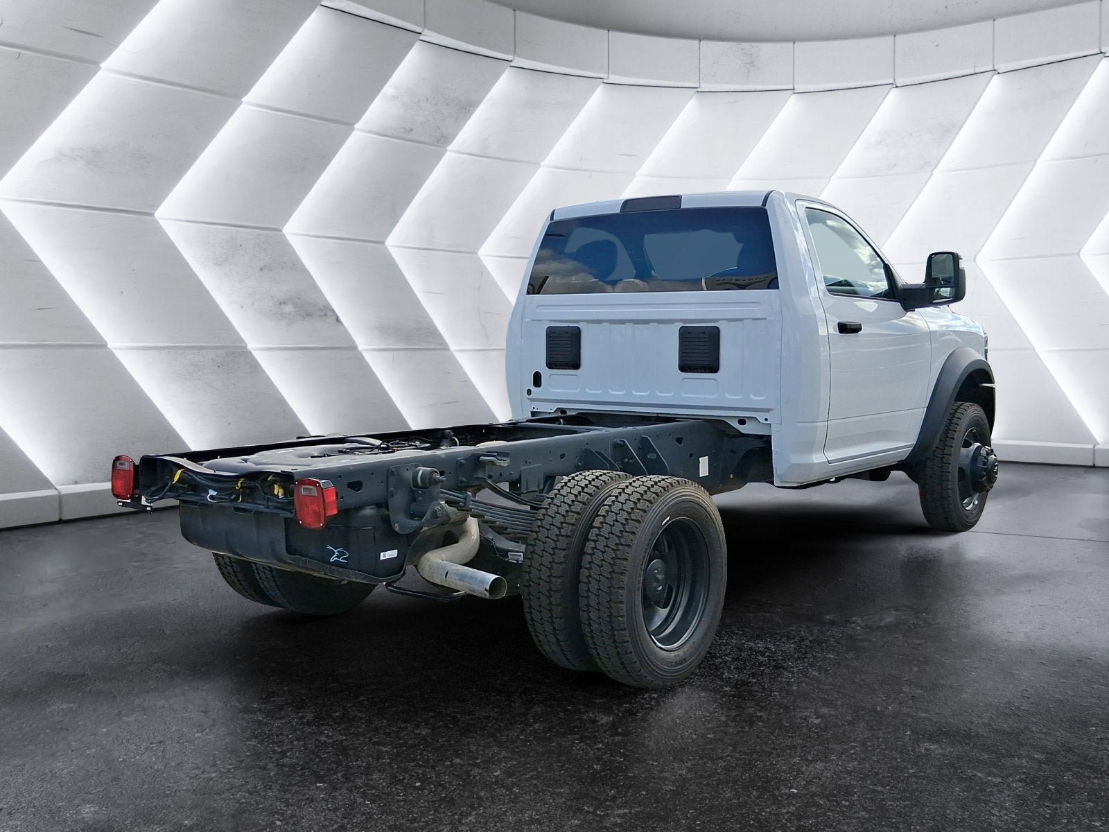 New 2026 RAM 5500 Tradesman image 6
