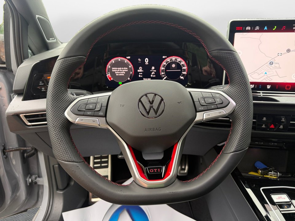 New 2026 Volkswagen GTI SE FWD image 10