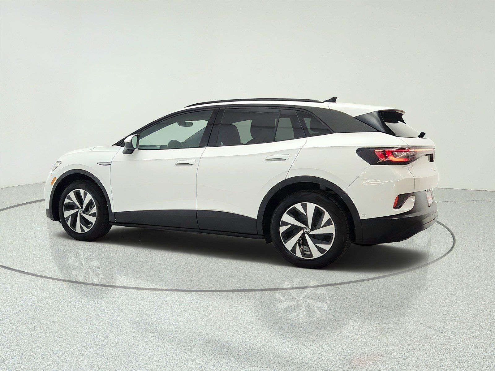 Used 2025 Volkswagen ID.4 Pro RWD image 7