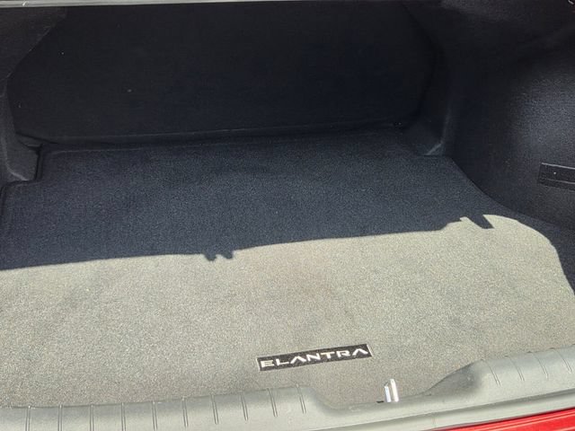 Certified 2025 Hyundai Elantra Hybrid FWD image 15
