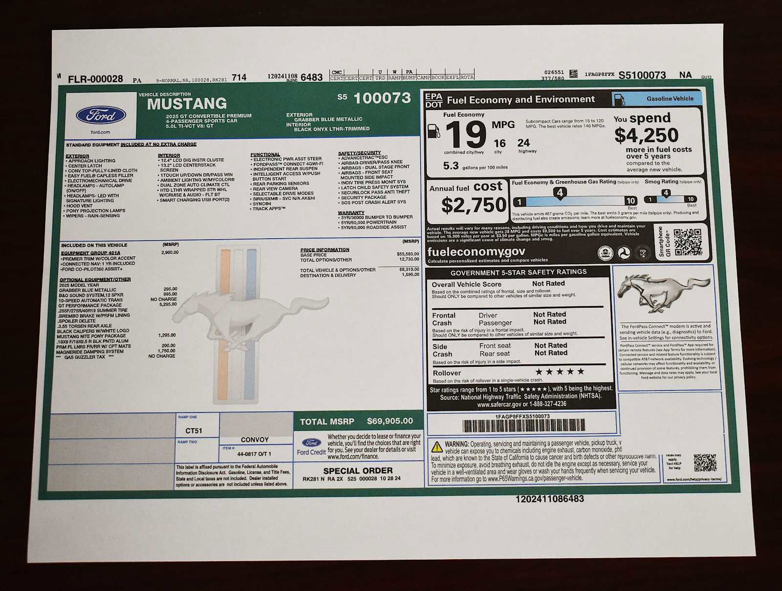 Used 2025 Ford Mustang GT Premium w/ GT Performance Package RWD image 4