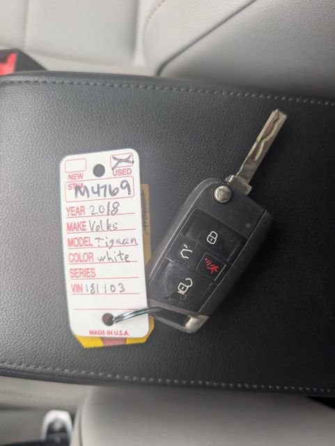 Used 2018 Volkswagen Tiguan SE w/ 3rd Row Seat Package image 52