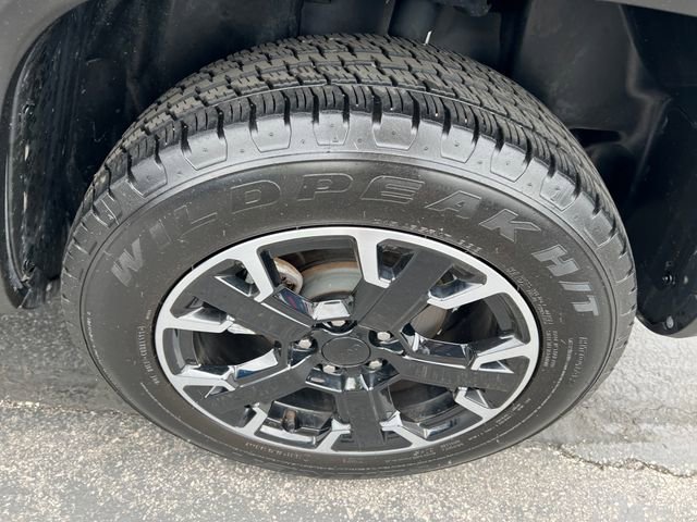 Used 2023 Jeep Renegade Trailhawk w/ Sun/Sound Group AWD/4WD image 28