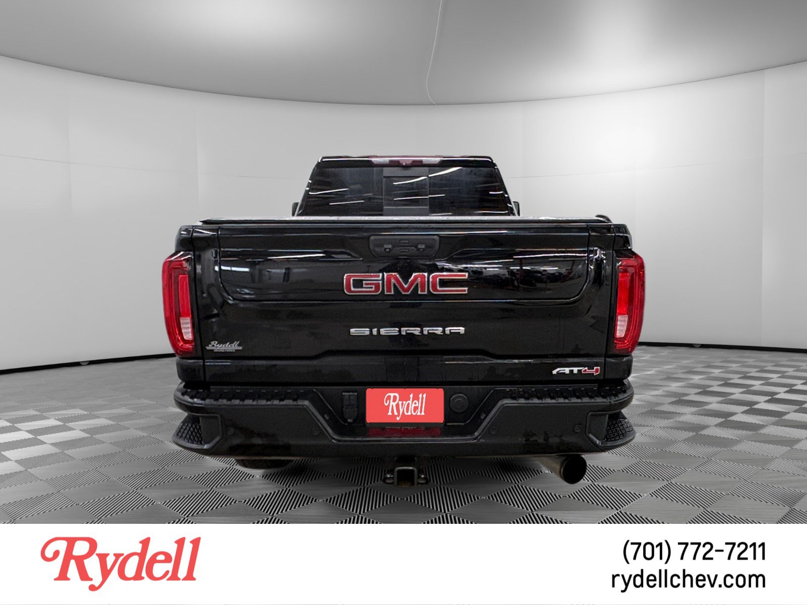 Used 2020 GMC Sierra 3500 AT4 w/ AT4 Premium Package AWD/4WD image 4