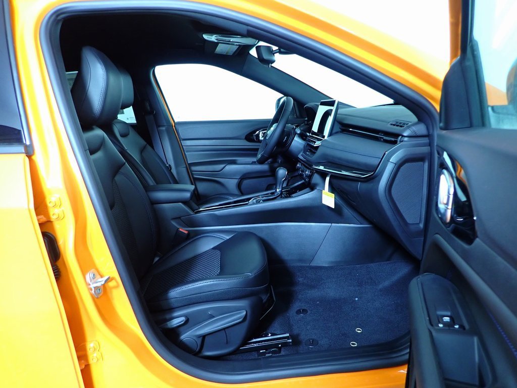 New 2026 Jeep Compass Latitude image 28