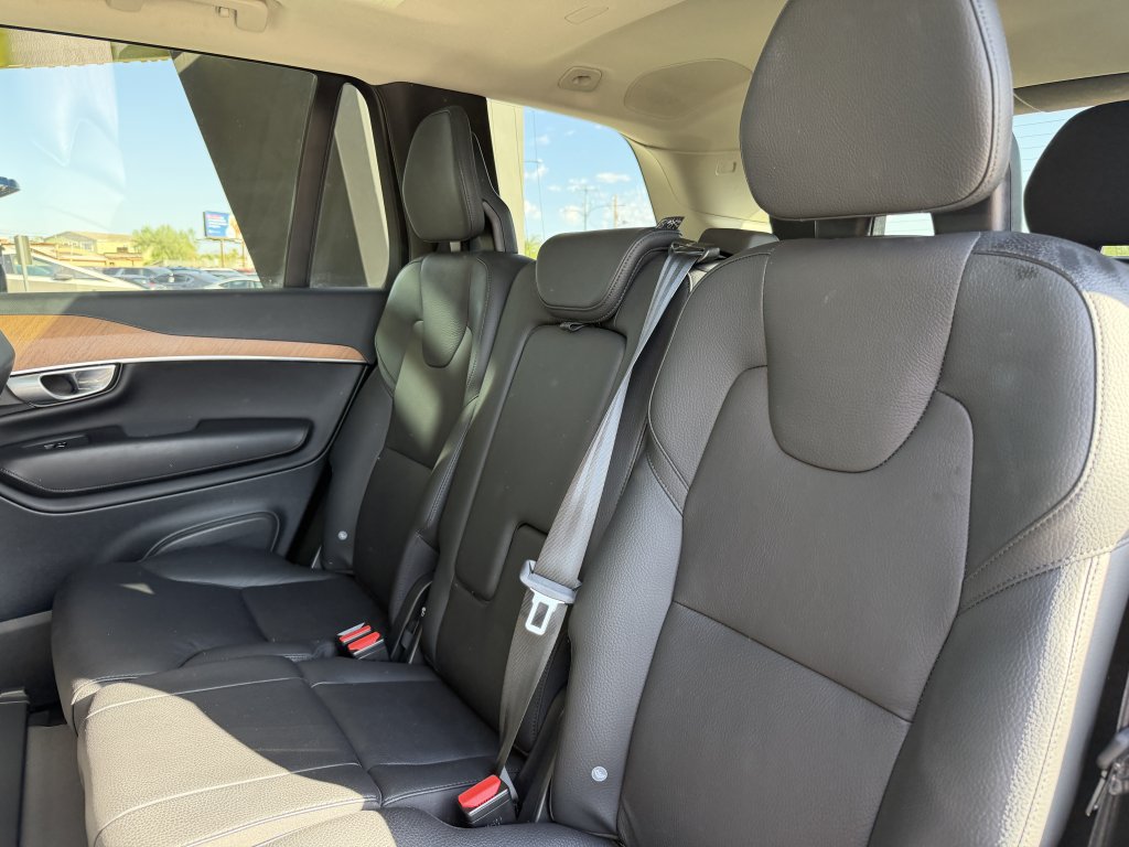Used 2024 Volvo XC90 T8 Plus w/ Protection Package Premier AWD/4WD image 36