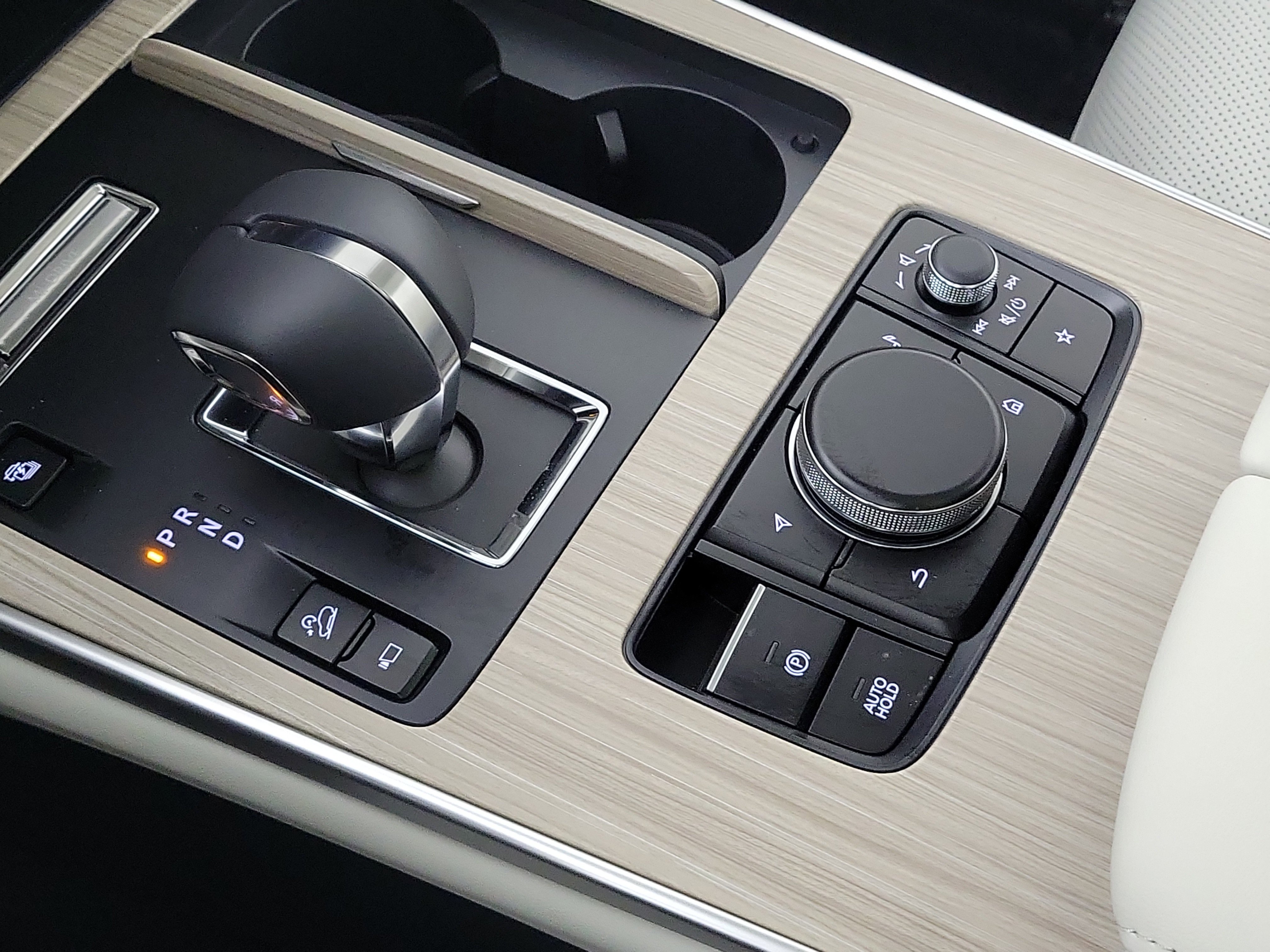 New 2026 MAZDA CX-90 Plug-In Hybrid w/ Premium Plus image 24