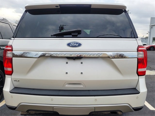 Used 2018 Ford Expedition XLT w/ Equipment Group 202A image 4