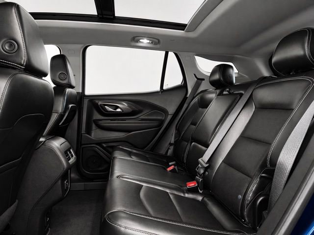 Used 2022 GMC Terrain SLT w/ Infotainment Package II AWD/4WD image 17