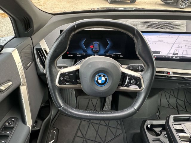 Certified 2024 BMW iX xDrive50 w/ Sport Package AWD/4WD image 20