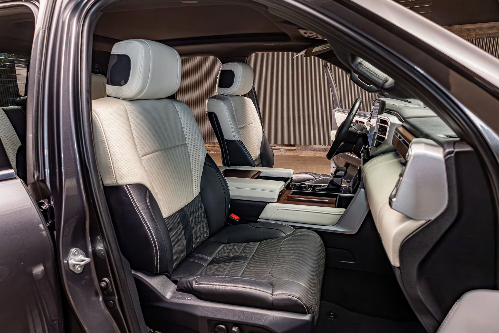 Used 2023 Toyota Tundra Capstone image 27