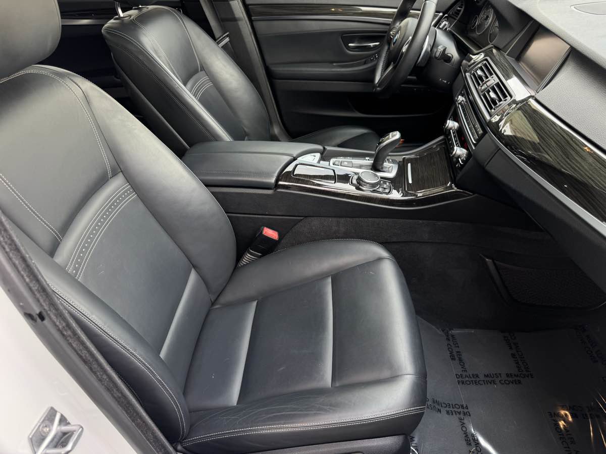 Used 2016 BMW 535i Sedan image 21