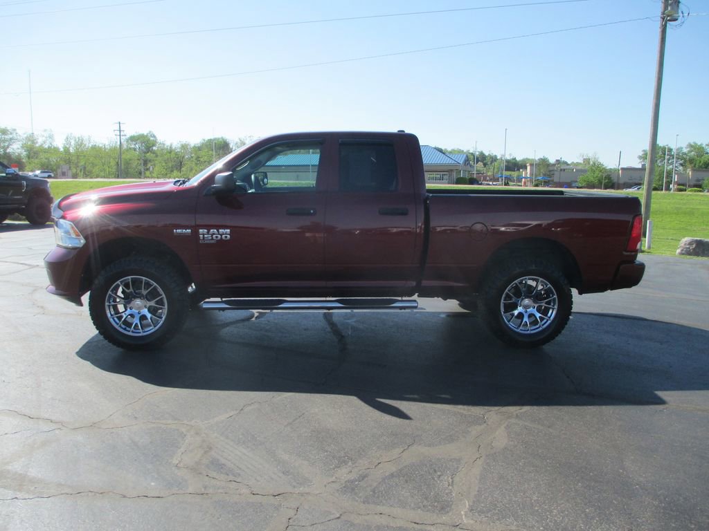 Used 2019 RAM 1500 Express w/ Express Value Package AWD/4WD image 9