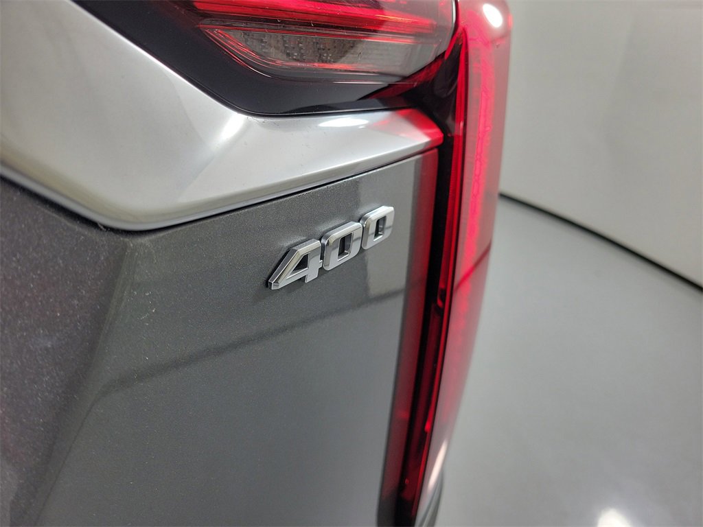 Certified 2025 Cadillac XT6 Premium Luxury image 5