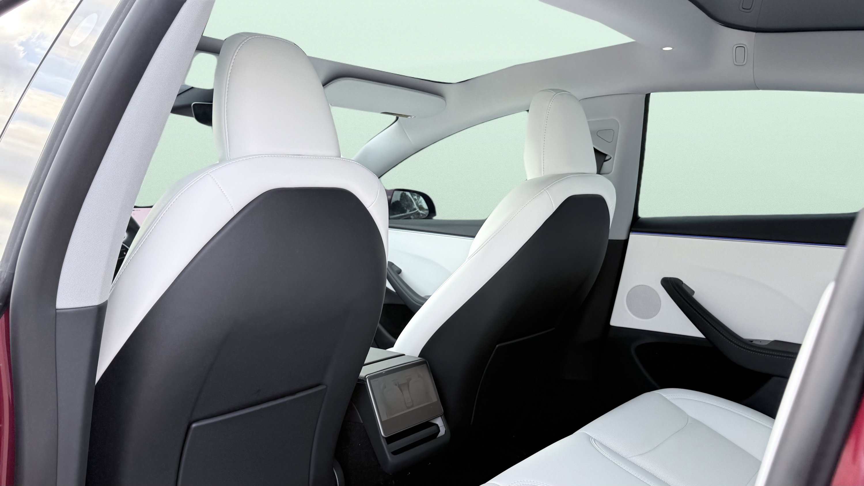 Used 2025 Tesla Model 3 Long Range image 40