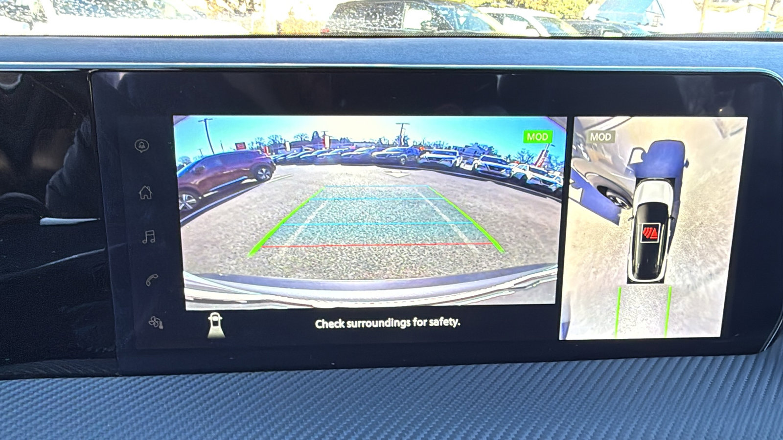 Certified 2025 Nissan Kicks SR image 14