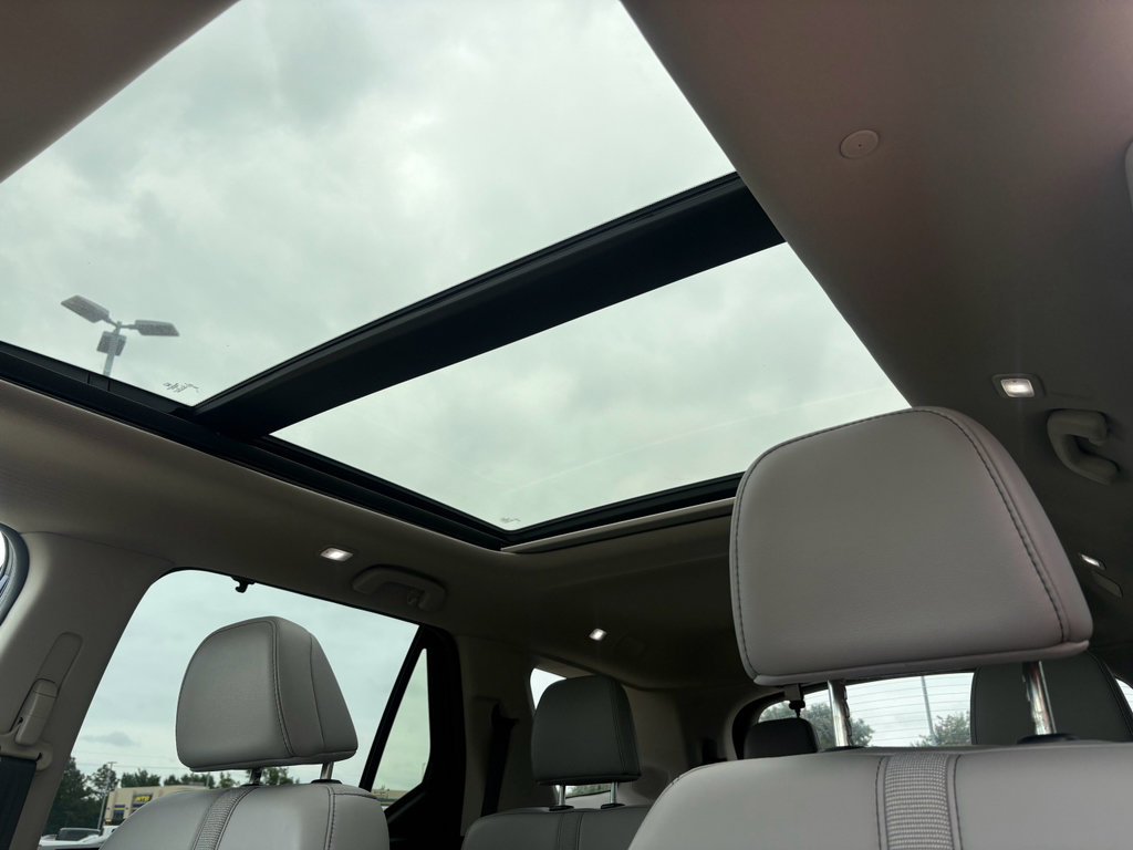 Certified 2023 Honda Pilot Touring image 25