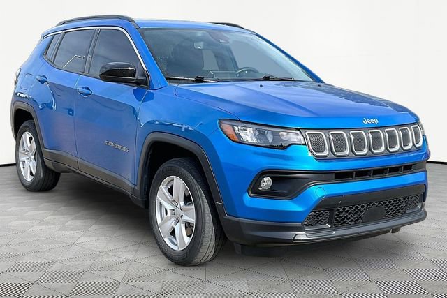 Used 2022 Jeep Compass Latitude w/ Sun and Sound Group