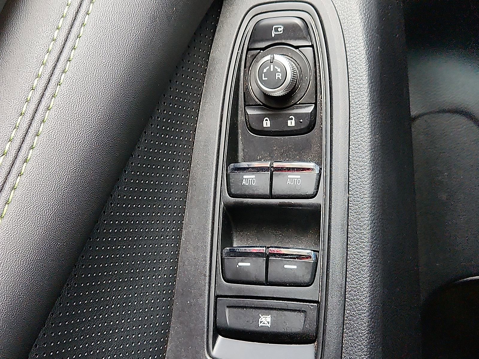 Used 2025 Subaru Ascent Bronze Edition image 22