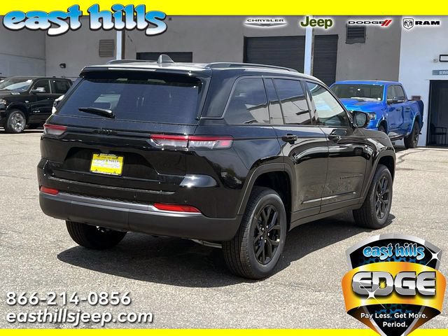 New 2026 Jeep Grand Cherokee Altitude AWD/4WD image 2