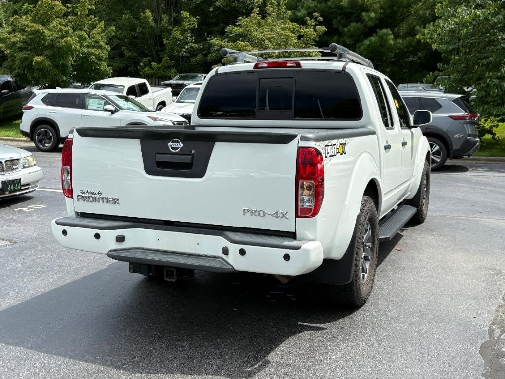 Used 2021 Nissan Frontier PRO-4X w/ Pro-4x Utility Package image 5