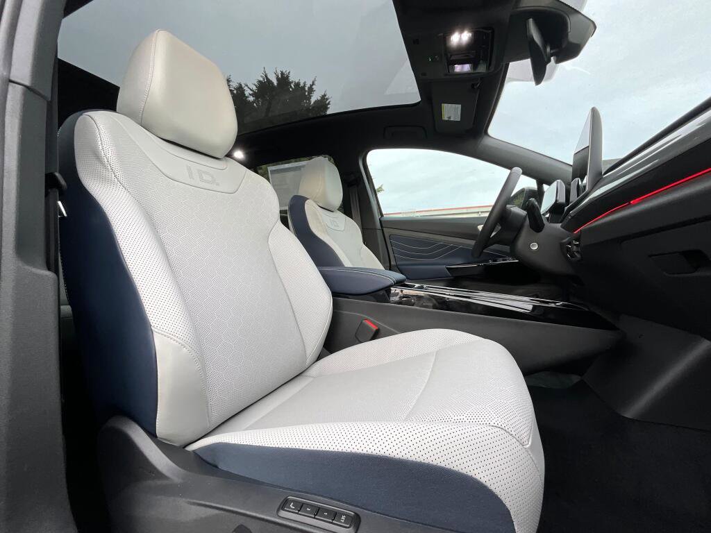 New 2026 Volkswagen ID.4 Pro S image 11