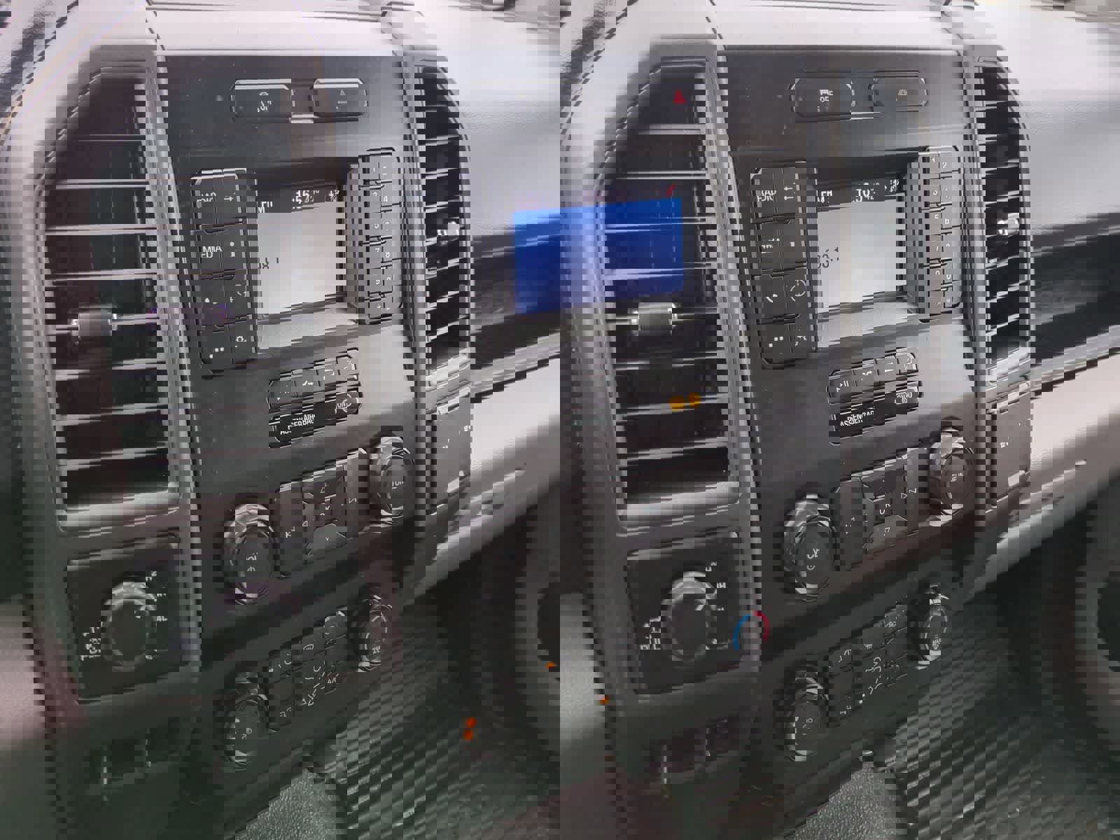 Used 2022 Ford F250 XL w/ STX Appearance Package image 26