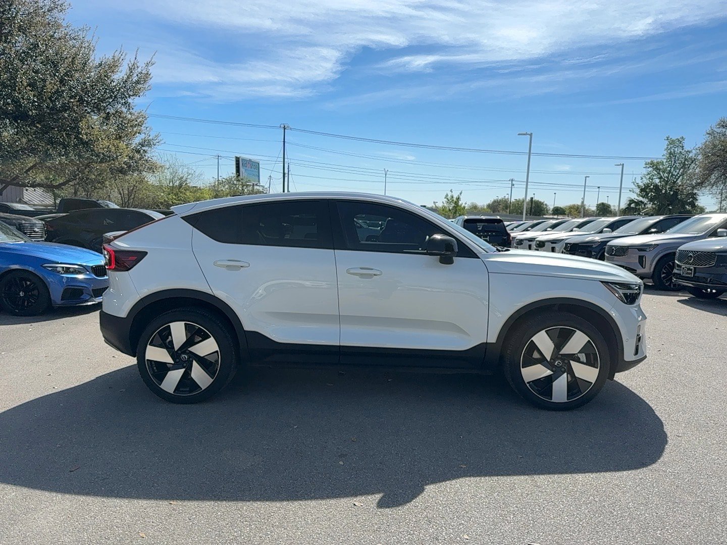 Certified 2023 Volvo C40 P8 Recharge Ultimate image 7