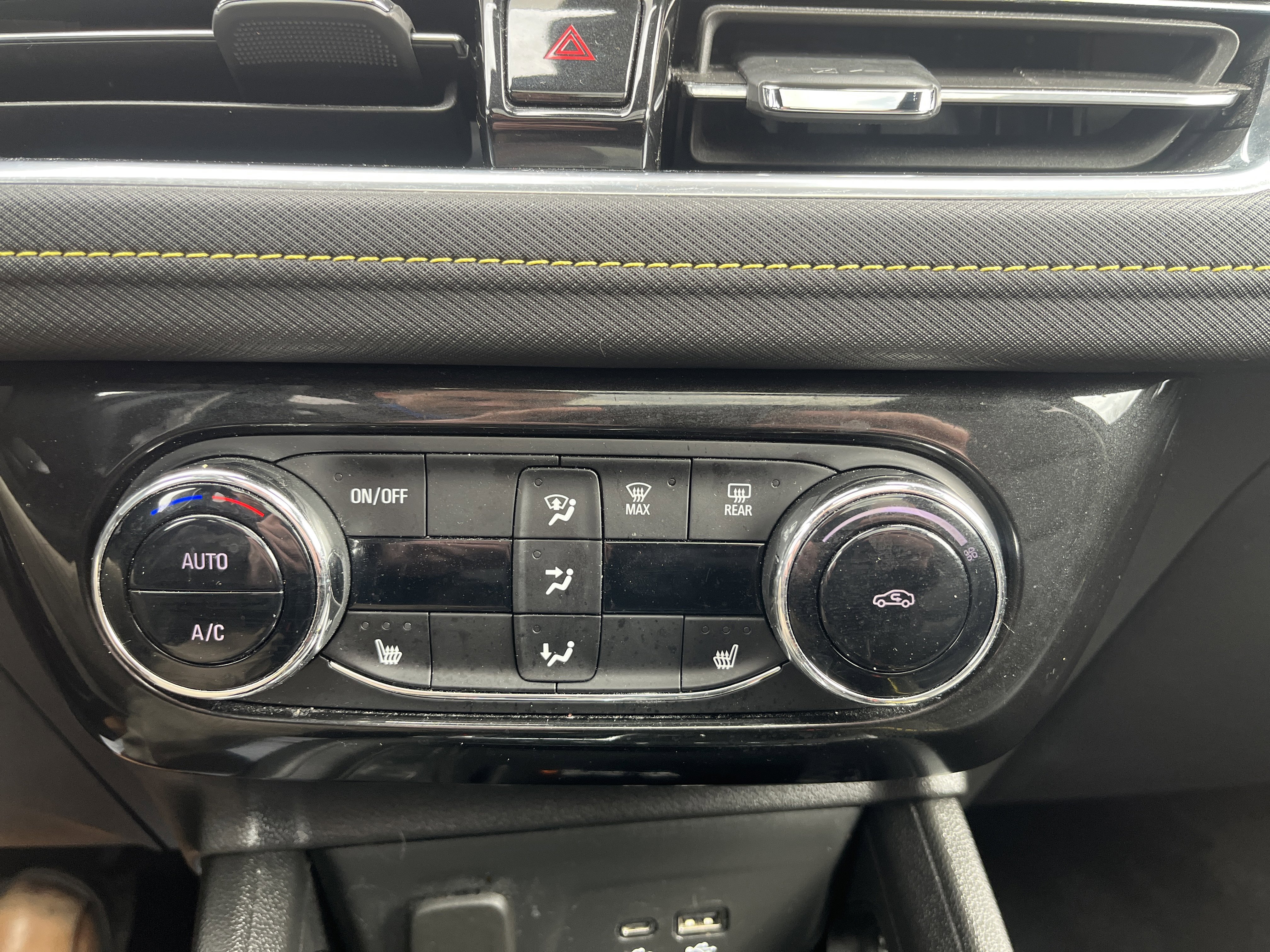 Used 2024 Chevrolet TrailBlazer ACTIV w/ Convenience Package image 25