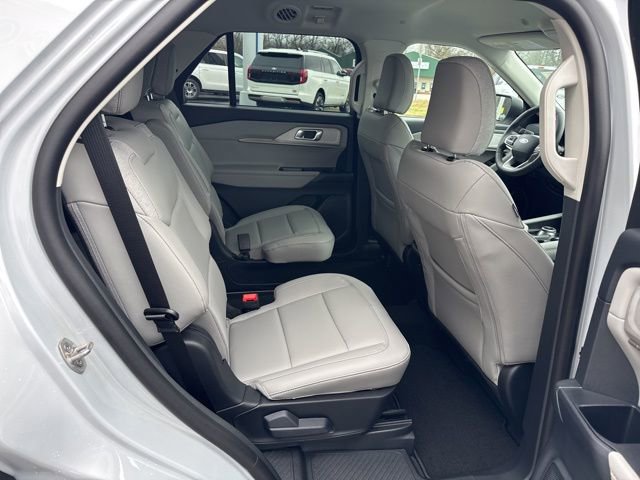New 2026 Ford Explorer Active w/ Active Comfort Package image 20
