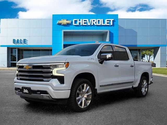 Used 2026 Chevrolet Silverado 1500 High Country w/ High Country Premium Package AWD/4WD image 7