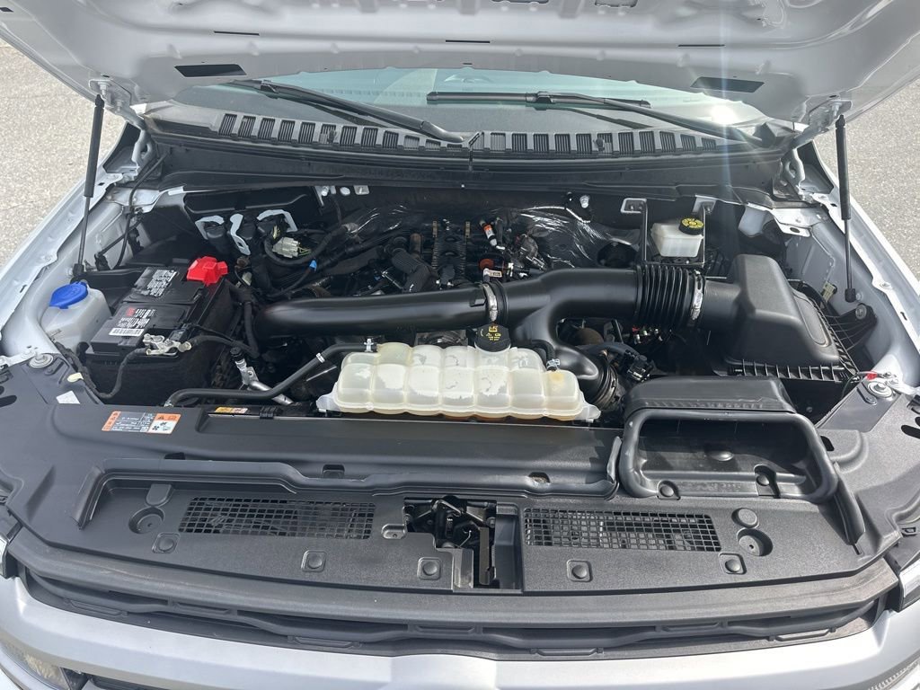 Used 2024 Ford Expedition Max XLT image 36