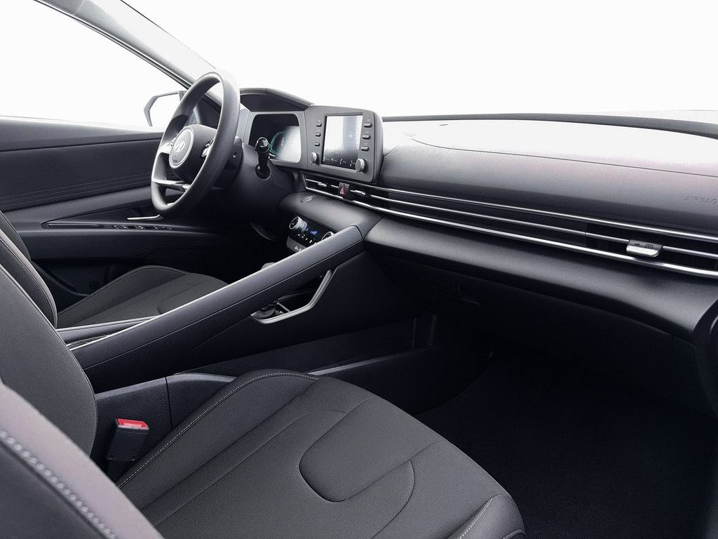 New 2026 Hyundai Elantra Hybrid FWD image 15