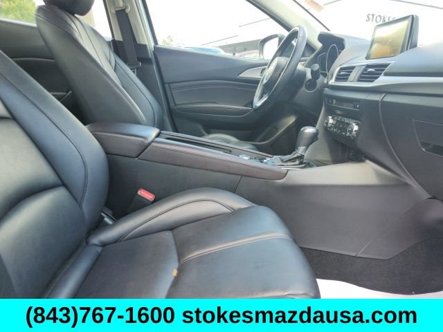 Used 2017 MAZDA MAZDA3 Touring FWD image 24