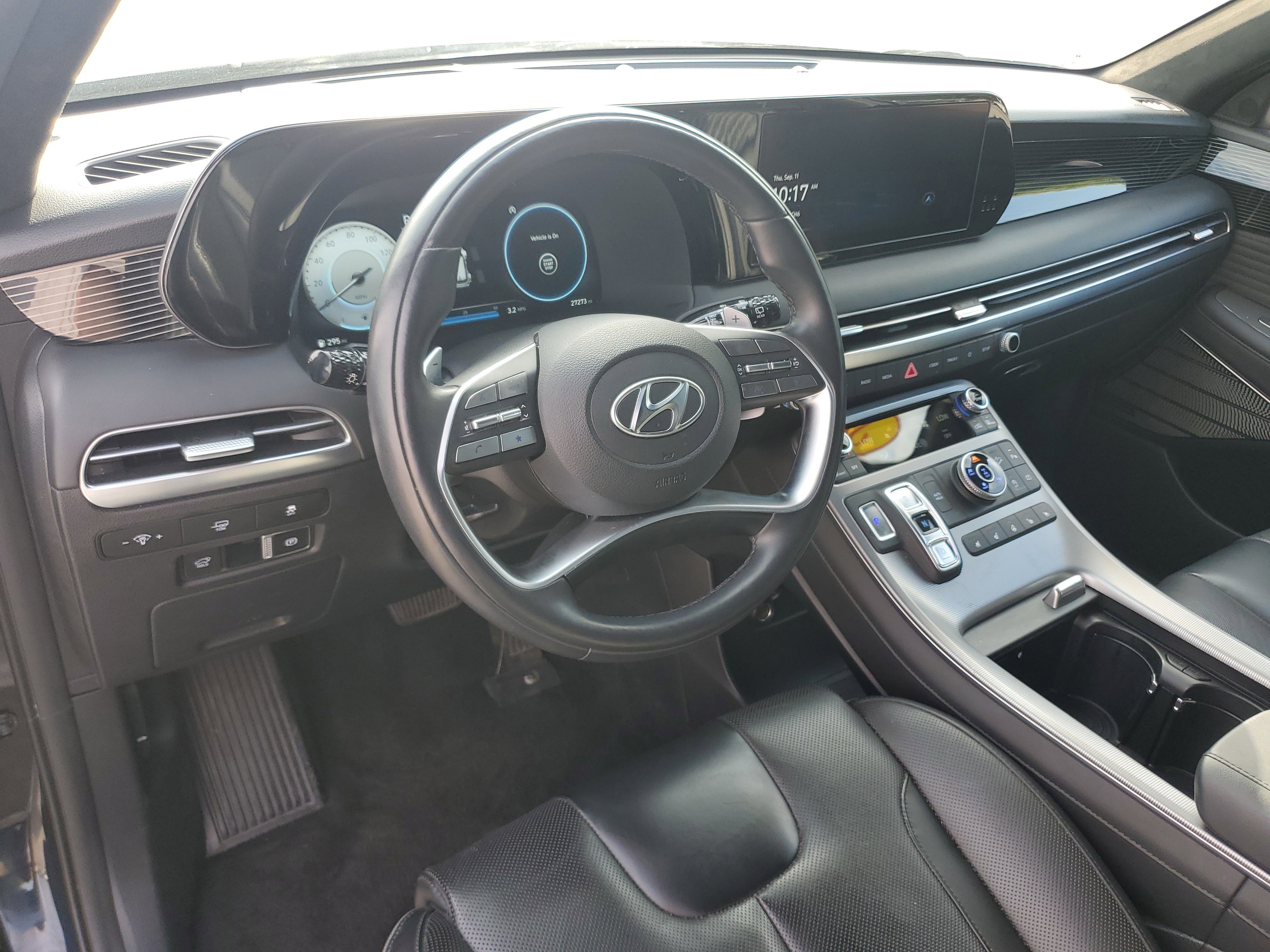 Used 2024 Hyundai Palisade Calligraphy image 20