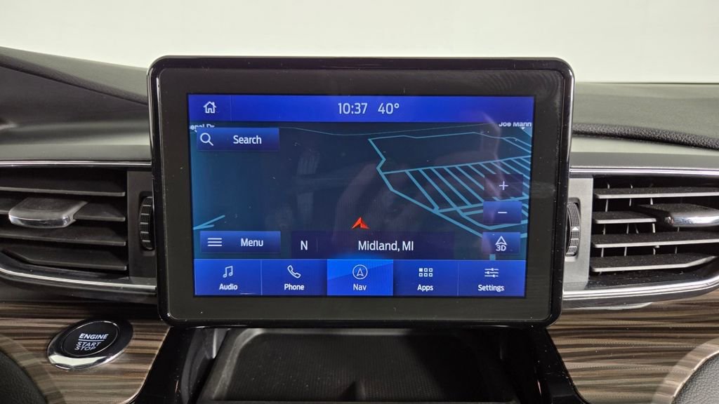 Used 2023 Ford Explorer Limited w/ Equipment Group 301A image 25