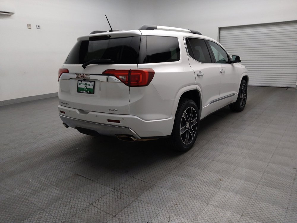 Used 2019 GMC Acadia Denali w/ Technology Package AWD/4WD image 9