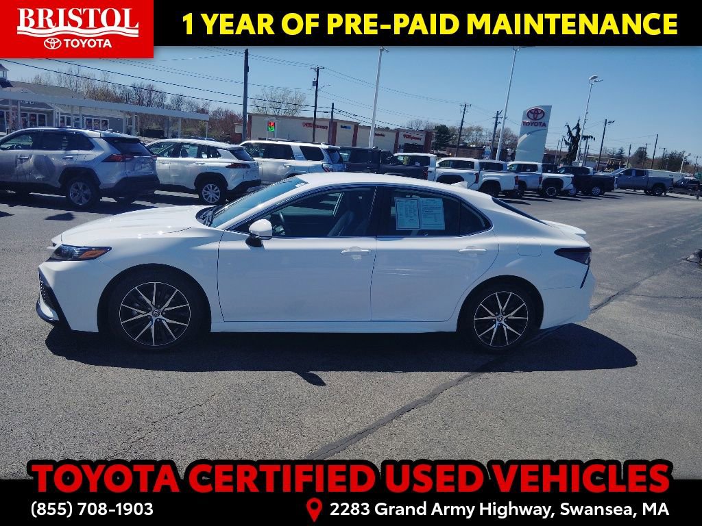 Certified 2024 Toyota Camry SE w/ Cold Weather Package FWD image 4