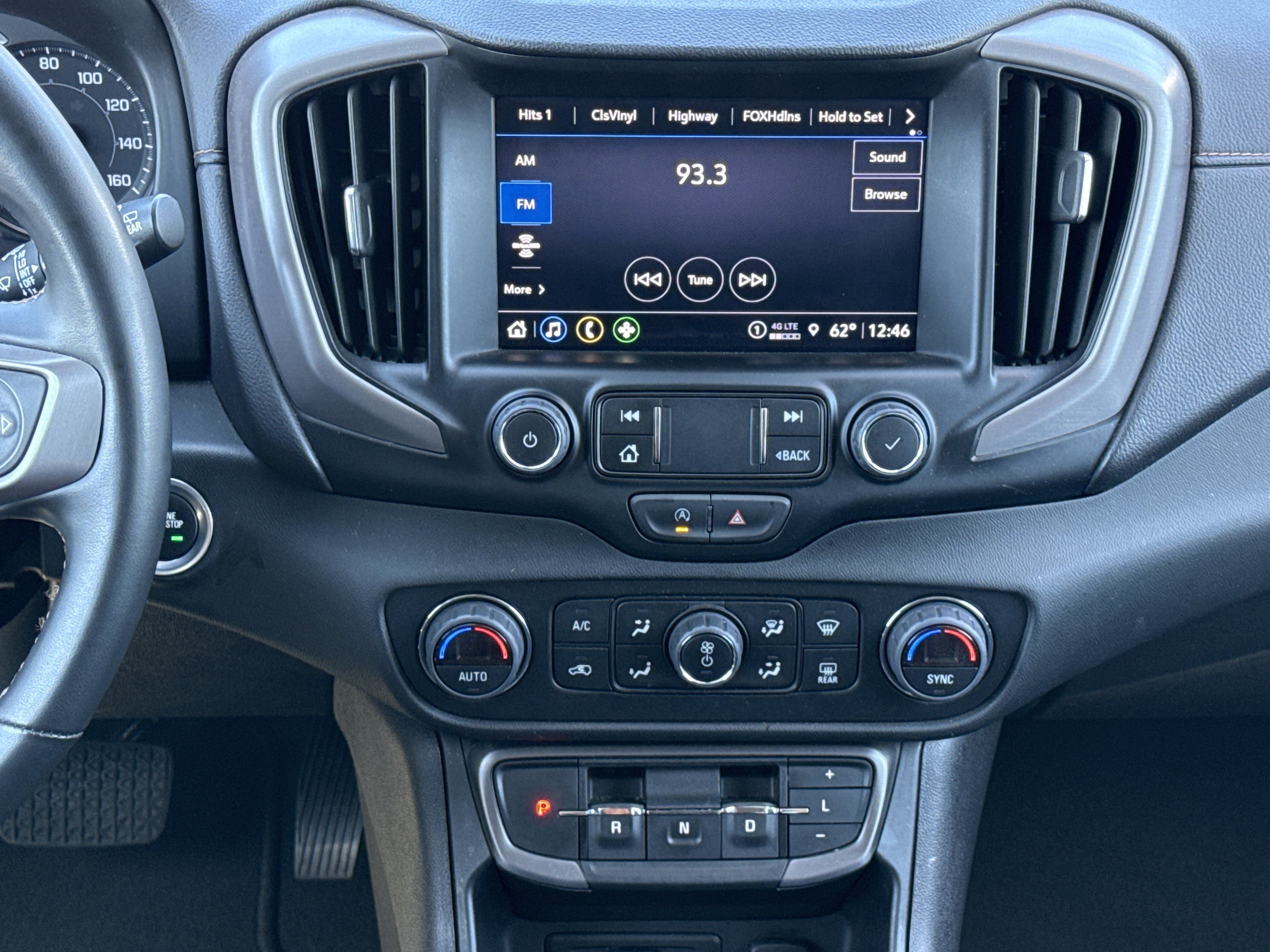 Used 2023 GMC Terrain AT4 image 34