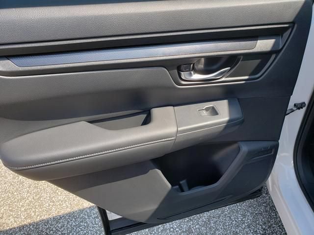 Used 2024 Honda CR-V EX image 13