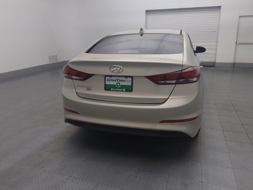 Used 2017 Hyundai Elantra SE image 7