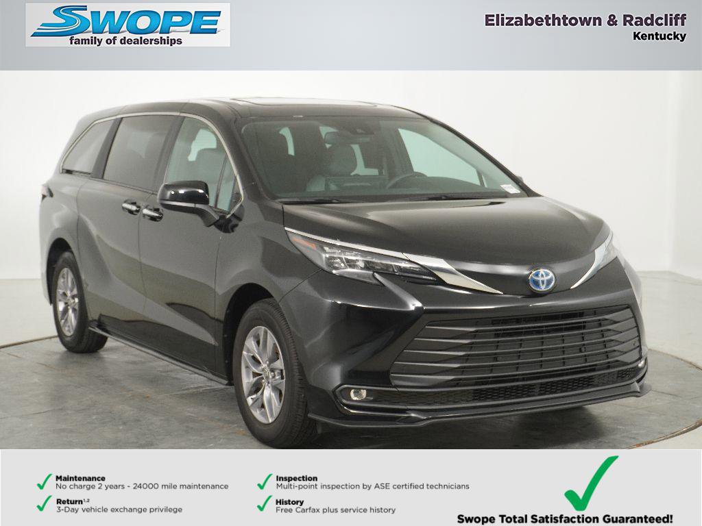 Used 2025 Toyota Sienna XLE